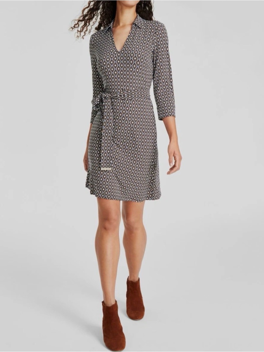 Tommy Hilfiger Patterned V-Neck Tie-Waist Dress NWOT